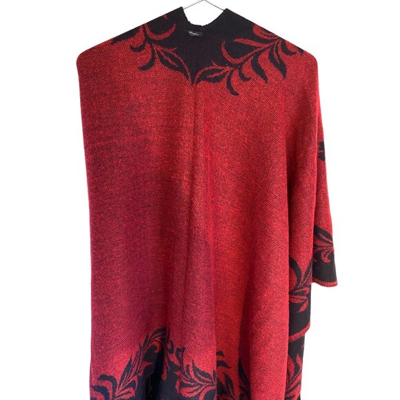 Shawl Reversible Red & Black Floral Patterned Wool Blend  With  Fringe Edges - Picture 4 of 8